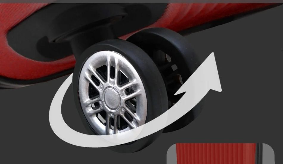 Close-up feature image of the Roma luggage’s 360° spinner wheels, showcasing its smooth-rolling maneuverability and multidirectional gliding—designed for effortless navigation through terminals and city streets